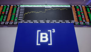 Foto interna da B3, em São Paulo, onde se faz aplicações financeiras em renda variável