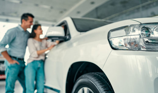 casal 'namora' carro novo