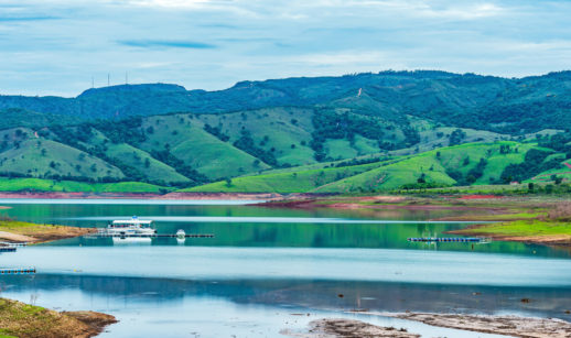 Lago de Furnas em Capitólio