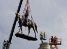 Robert Lee, estátua retirada
