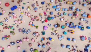 guarda-sóis vistos do alto