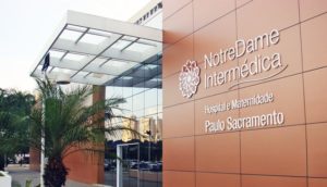 Fachada de hospital do Grupo NotreDame, que terá negociação de ações encerradas após fusão com o Hapvida