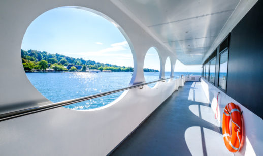 Foto de dentro de navio, alusivo a cruzeiros na costa do Brasil