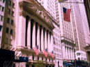 Fachada da NYSE, uma das bolsas de valores dos Estados Unidos