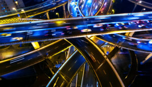 Trânsito vista aérea noturna