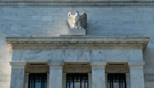 Sede do Federal Reserve (FED) em Washington (EUA); Entidade regula juros no país | Foto: Getty Images