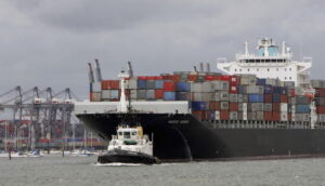 navio de contêineres